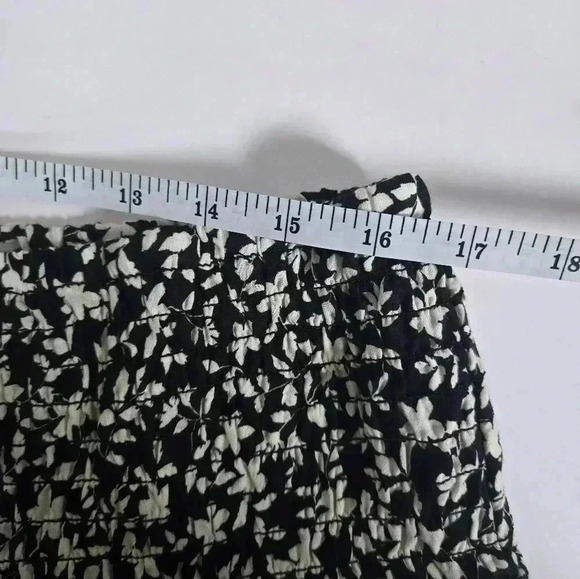 NWT J.Jill smocked waist a line black and white floral skirt sz XL tall - Picture 8 of 9